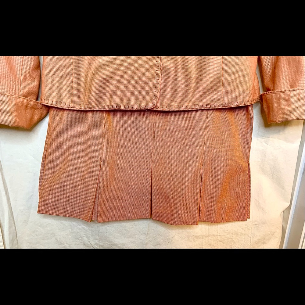 Worth Suit - Picture 4 of 14